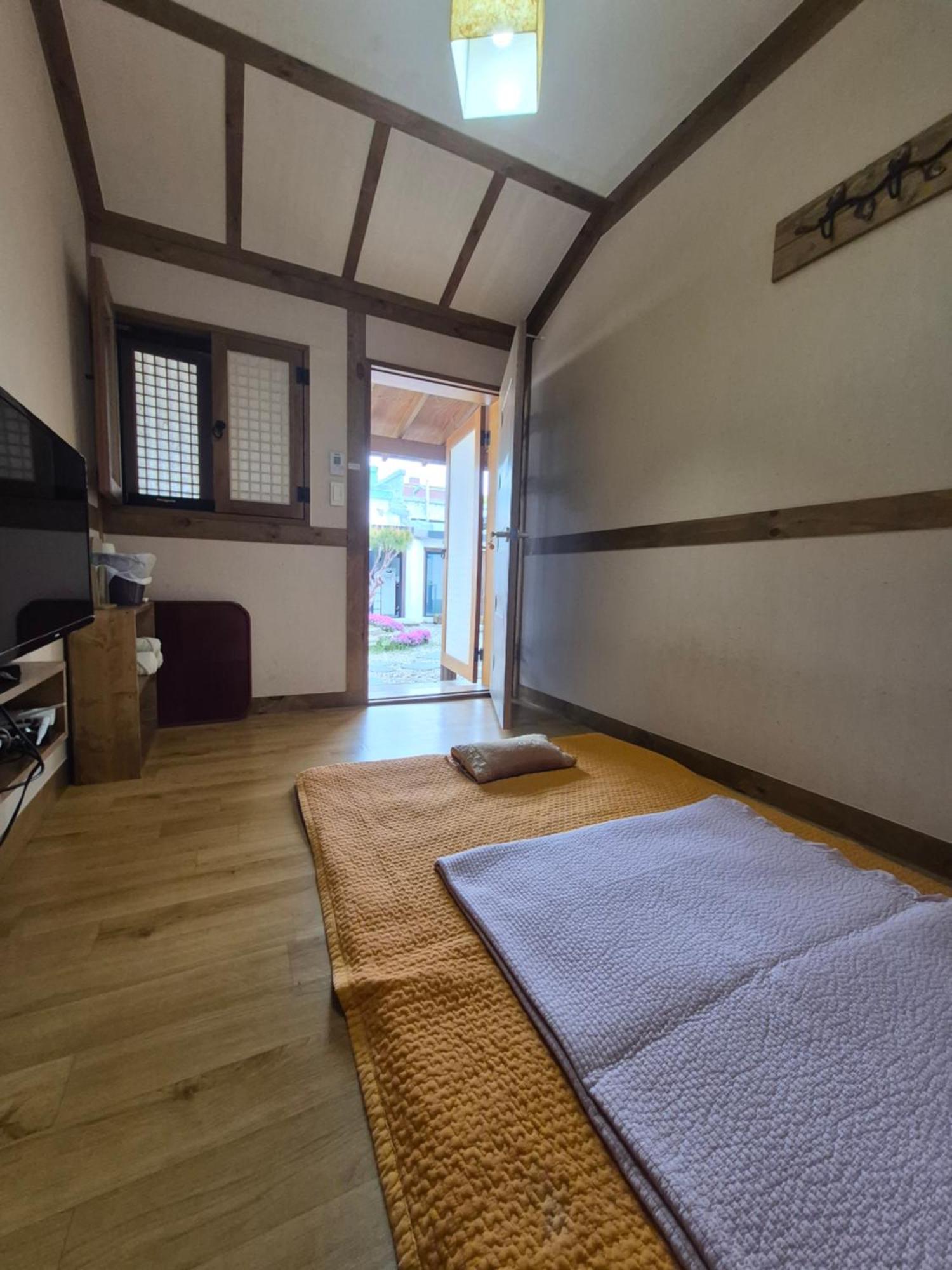 Jeonju Tosarang Guesthouse Oda fotoğraf