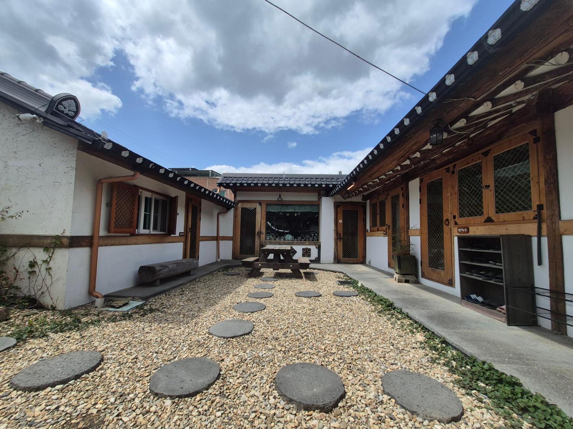 Jeonju Tosarang Guesthouse Dış mekan fotoğraf
