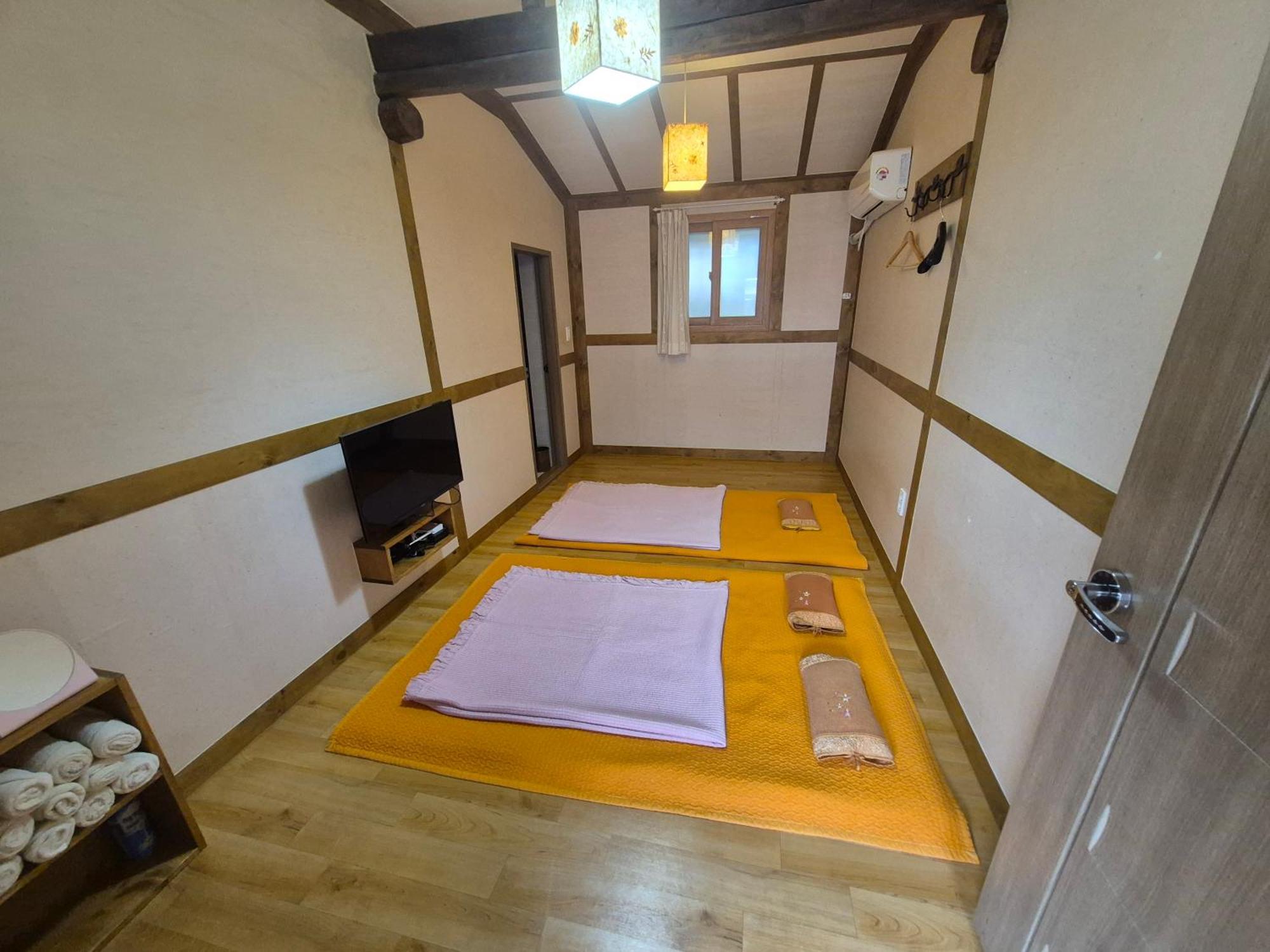 Jeonju Tosarang Guesthouse Oda fotoğraf